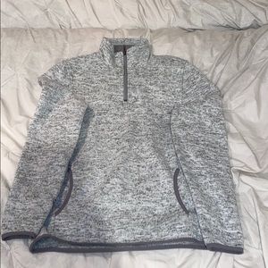 ✨3/4 zip up✨